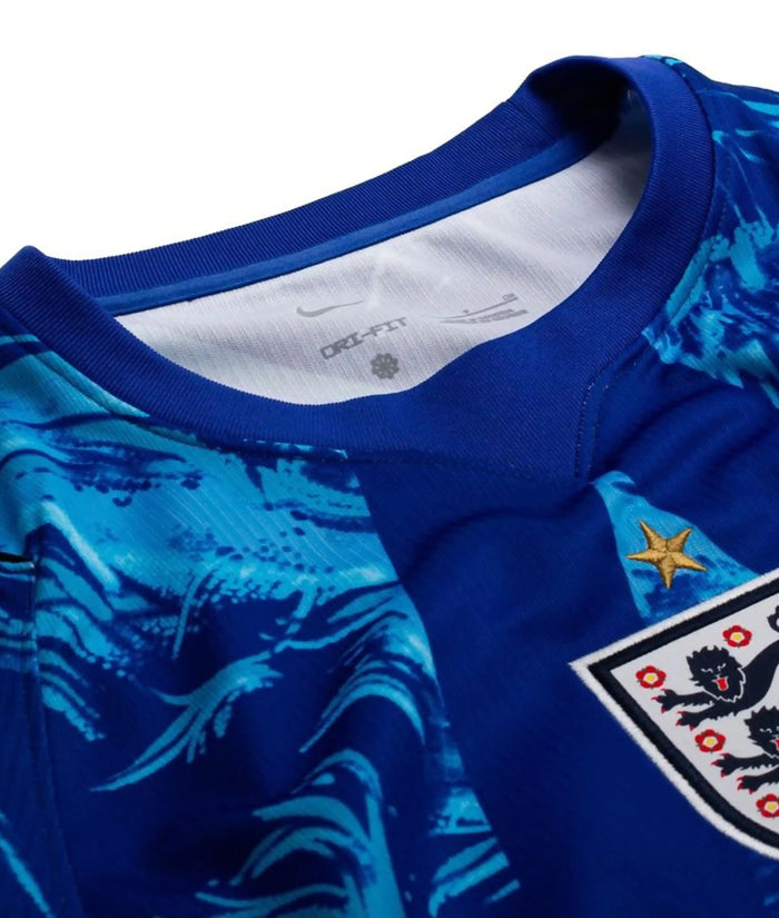Equipación local de Inglaterra 2026