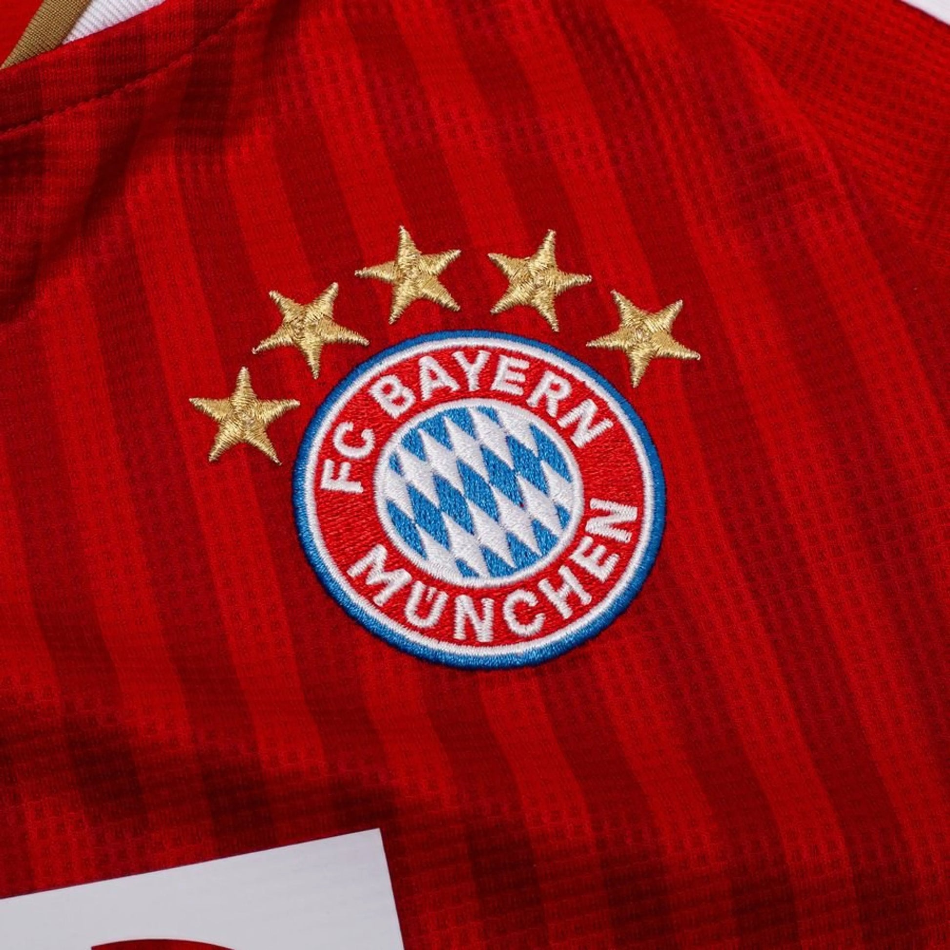 Bayern München 26/27 Home Kit